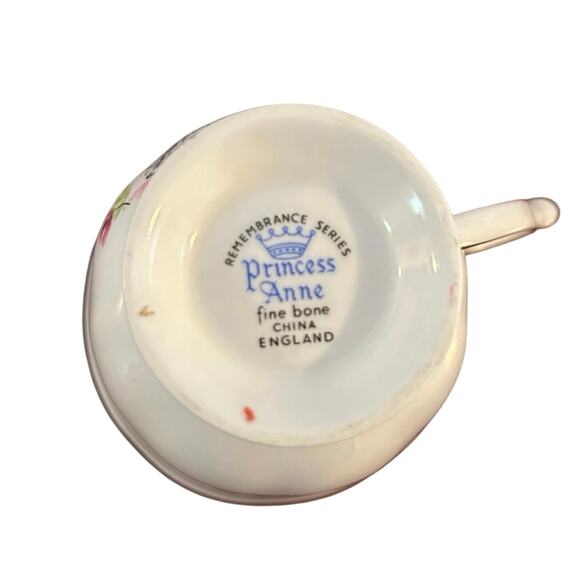 PRINCESS ANNE FINE BONE CHINA TEA CUP AND SAUCER REMEMBRANCE SERIES - Picture 2 of 5